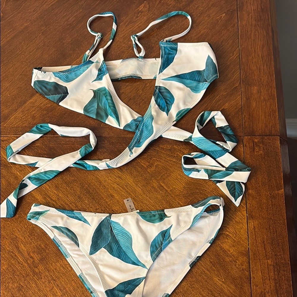 Leaf Print Bikini Set